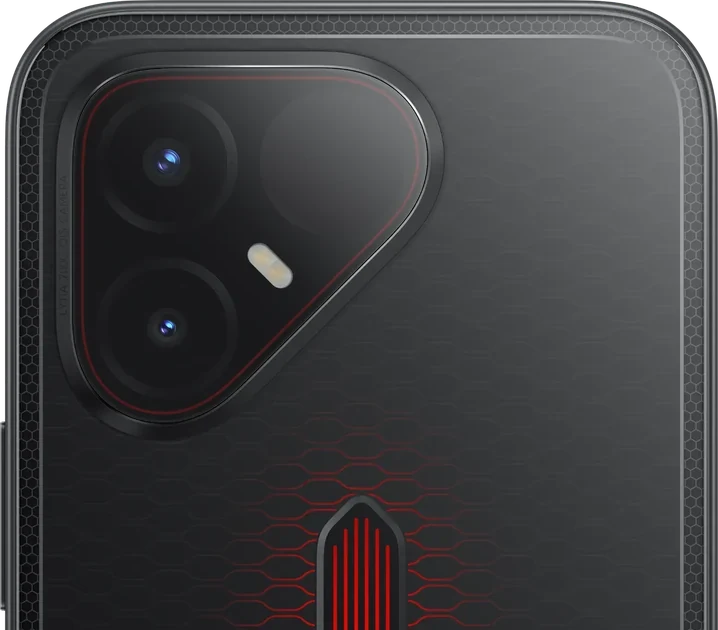 Módulo triangular de cámaras del POVA 8 Pro Tonino Lamborghini